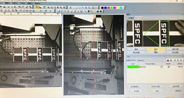 Mesin Pemotong Laser CO2