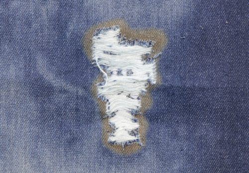 Proses Kering Denim Laser (Laser Ripping)