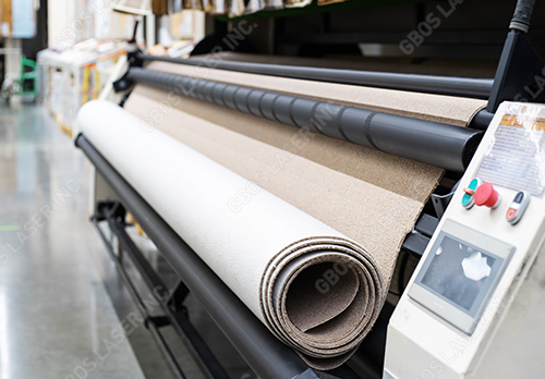 Solutions de découpe des coussins de canapé