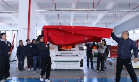 Срочные новости | Первая машина LA Spray Line сошла с конвейера в штаб-квартире GBOS Global Digital Manufacturing